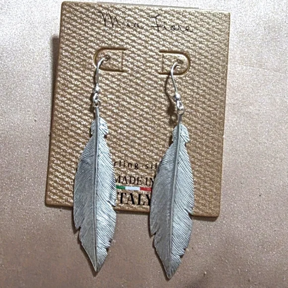 MIA FIORE STERLING SILVER FEATHER BOHO DANGLE DROP HOOK EARRINGS - Picture 1 of 5